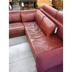 CANAPE D\'ANGLE 3P CUIR ROUGE EN L\'ETAT