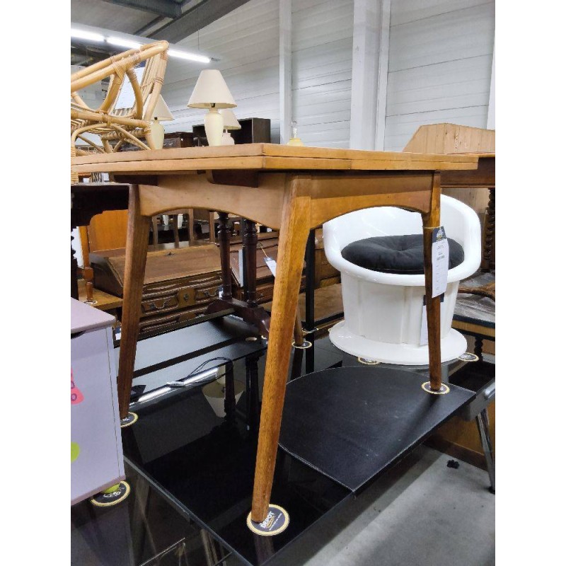 TABLE STYLA SCANDINAVE + 2ALL