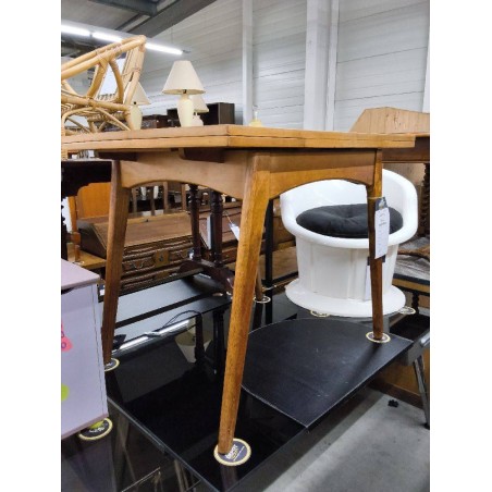 TABLE STYLA SCANDINAVE + 2ALL