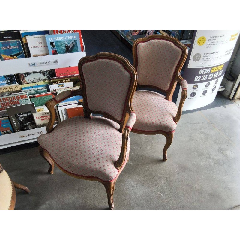 FAUTEUIL TISSU GRIS ET ROUGE UNITE