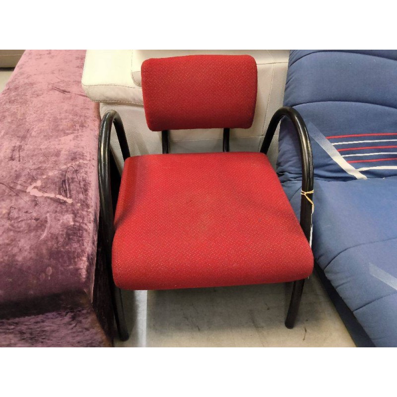 FAUTEUIL DESIGN ROUGE ET NOIR
