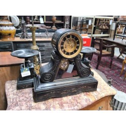 PENDULE STYLE NAPOLEON III + GARNITURE