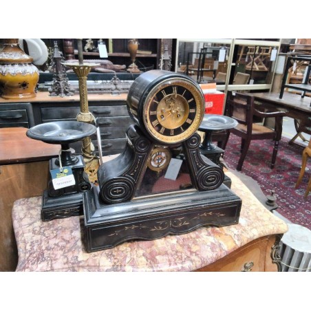 PENDULE STYLE NAPOLEON III + GARNITURE