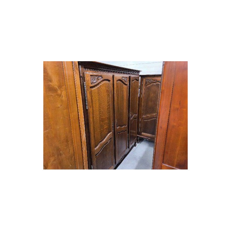 ARMOIRE 3P CHENE MASSIF STYLE 15 + CLE