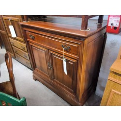 MEUBLE TV HAUT 2P 1T