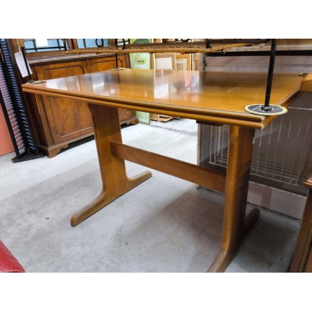 TABLE BISTROT