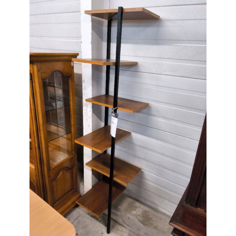 ETAGERE BIBLIOTHEQUE D\'ANGLE A FIXER
